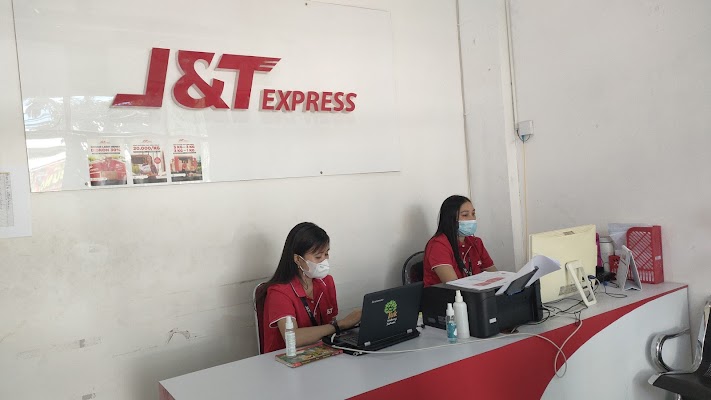 outlet-gudang-jt-cargo-di-kota-bitung-1663259288-1
